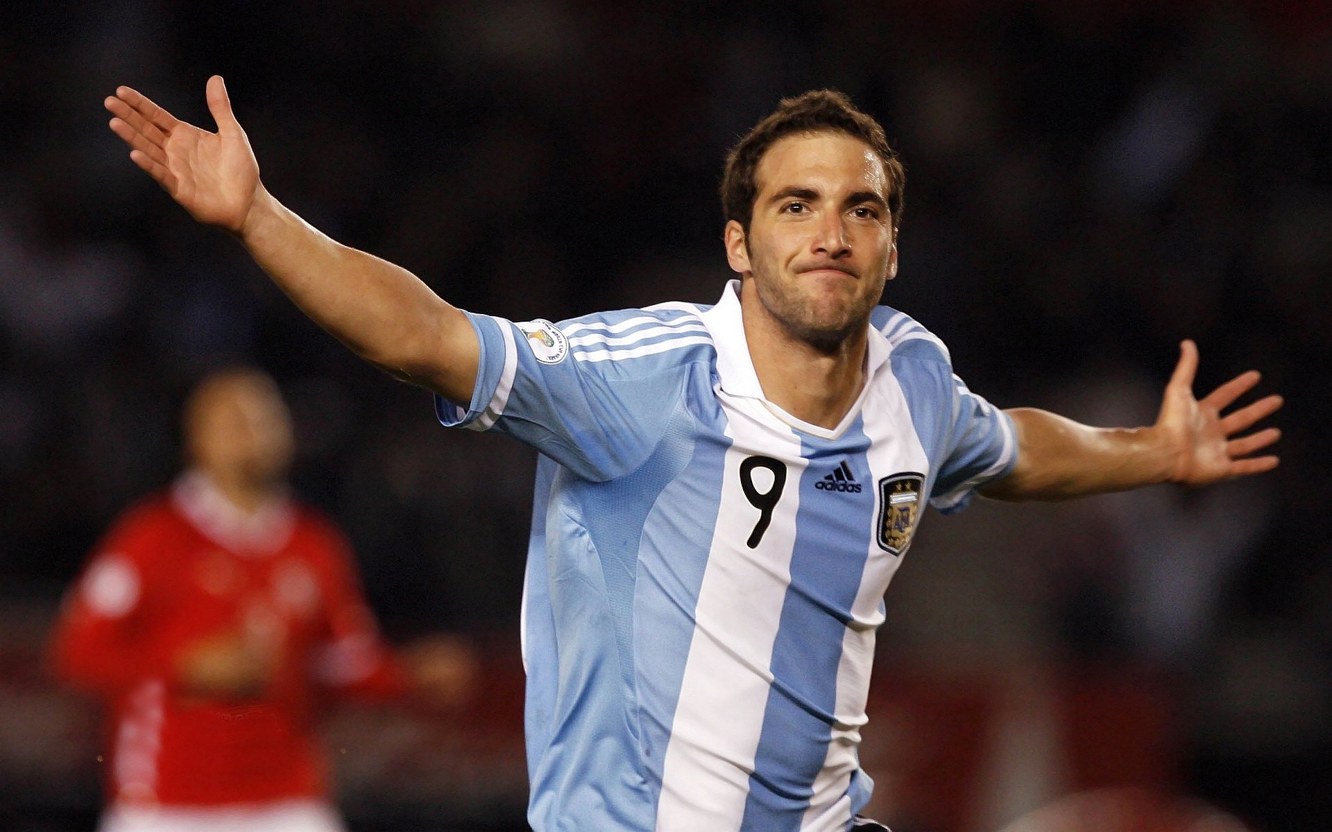 萨卡命运十字路，乌拉圭青春风暴待启程